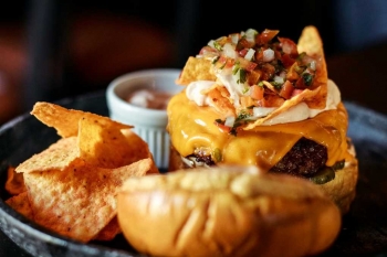 Alfred Bar e Burger: experiência gastronômica que une tradição e ousadia em Ibirama