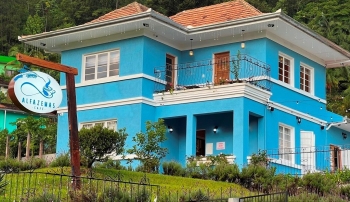 Alfazemas Café: culinária afetiva e detalhes que remetem a um conto de fadas