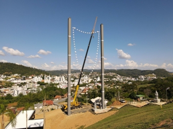 Maior Terço Suspenso do Mundo é instalado em Ituporanga