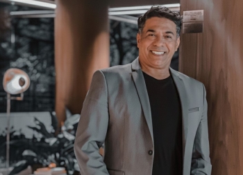 Fazano Mota: do brilho da engraixadeira ao brilho do luxo, o homem que transformou história em marca, mercado e legado