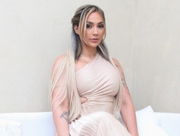 Anna Carolina: a mulher que ergueu um império de autoestima com as próprias mãos