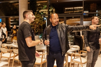 Encontro de gigantes: Neymar Pai, sócio do Edify One, edifício de luxo em SC, recebe magnata da construção de Dubai 