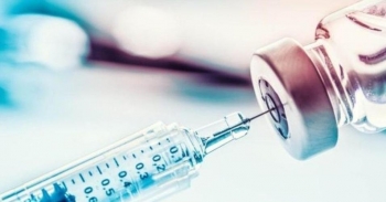 Johnson & Johnson diz que pode lançar vacina para covid-19 no início de 2021