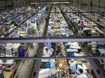 Setor calçadista deve crescer 19% em 2021, projeta Abicalçados