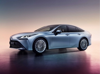 Toyota avança para o futuro da mobilidade a hidrogénio com segunda geração do Mirai
