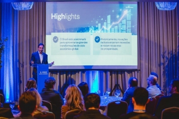 LIDE SC homenageia Grupo Almeida Júnior pelos 45 anos em evento que reuniu líderes de setores estratégicos do estado