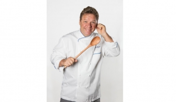 Claude Troisgros, Gretchen, Dudu Bertholini, Guta Nascimento e Fred Rocha se encontram no sul do país