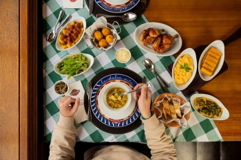 Dia dos Pais com mesa farta e clima familiar no Galeto Mamma Mia